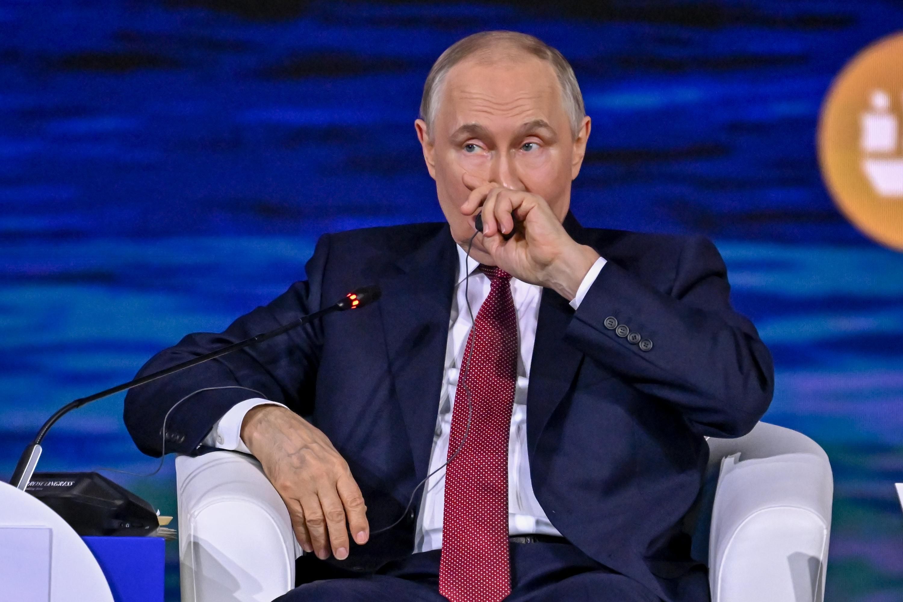 Політичний театр: ексочільник МЗС України пояснив, навіщо Путін поїхав на Далекий Схід