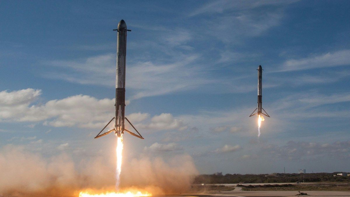SpaceX третий раз достигла отметки в 100 запусков за год