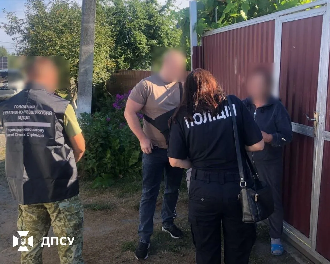 На Волині викрили організатора схеми для виїзду за кордон На Волині викрили організатора схеми для виїзду за кордон