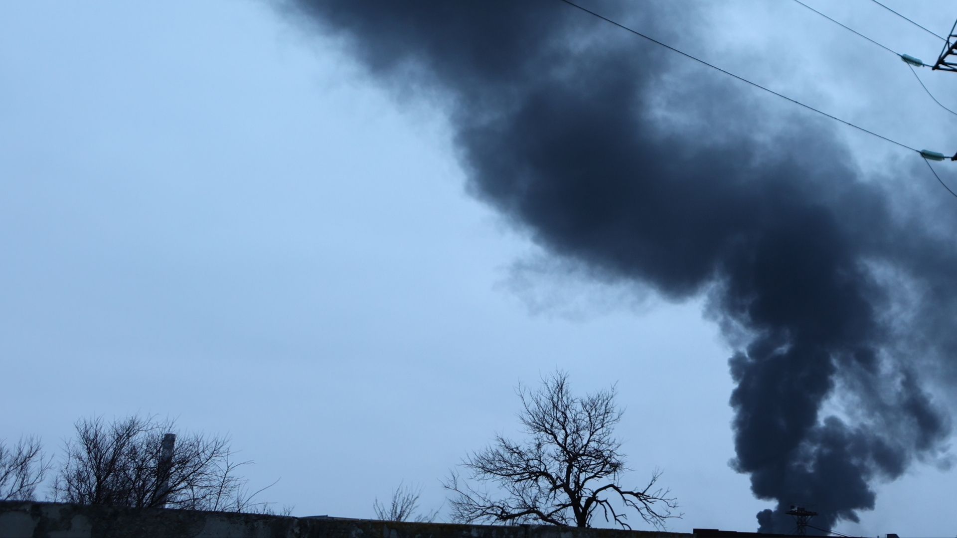 У Києві пролунали вибухи: у столиці працює ППО
