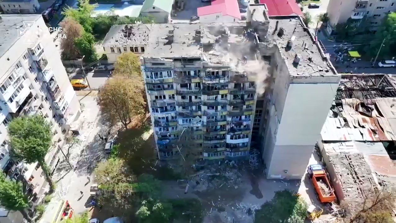 "Люди були заблоковані": моторошні наслідки російського удару по Солом'янському району