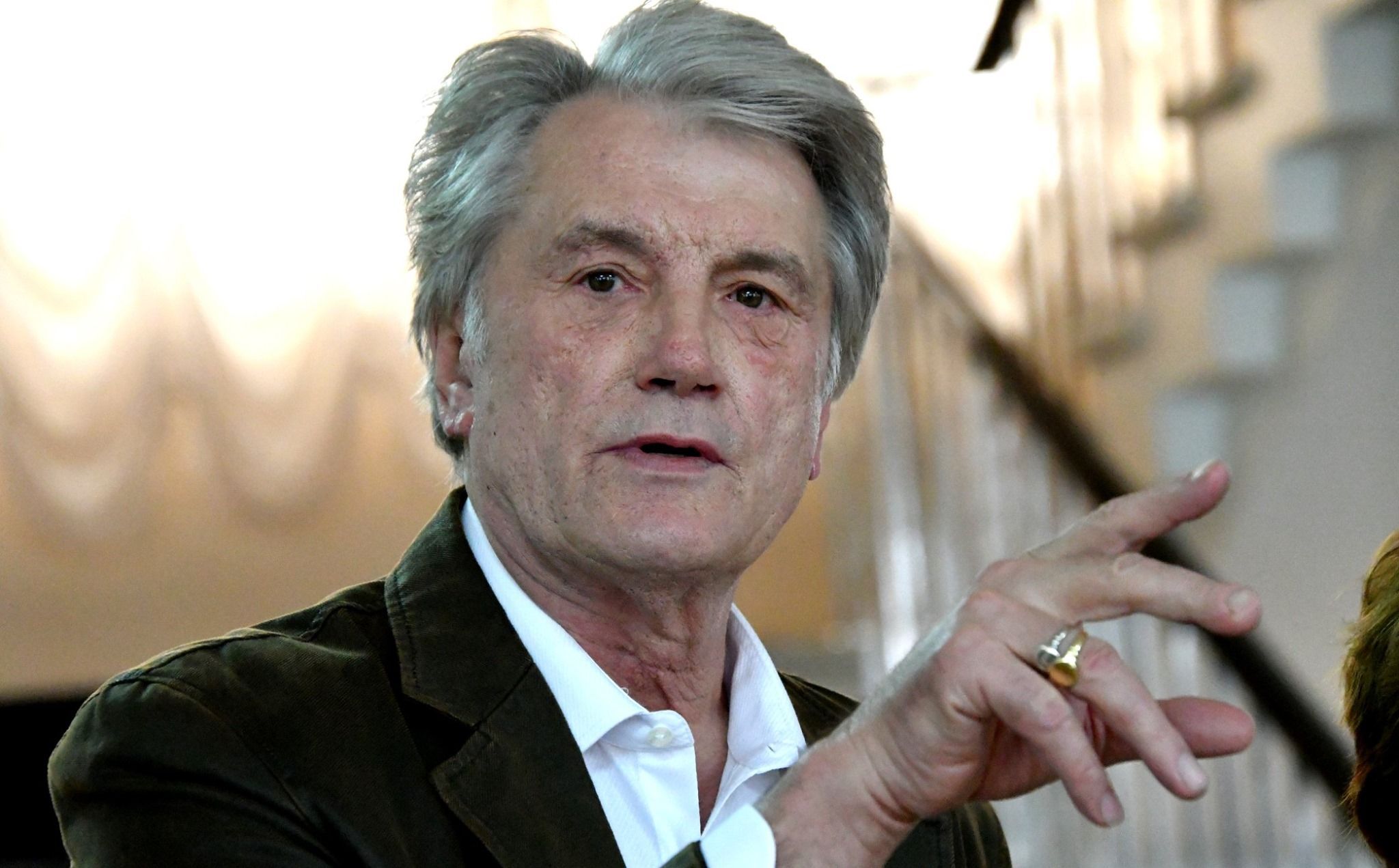 Это сделало его окружение, – Балога об отравлении Ющенко в 2004 году
