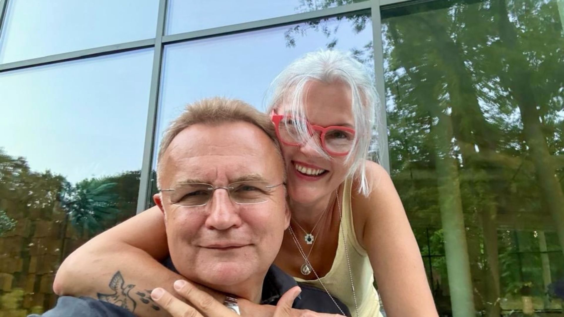 Андрій Садовий показав, де відсвяткував 58-річчя, та поділився фото з дружиною