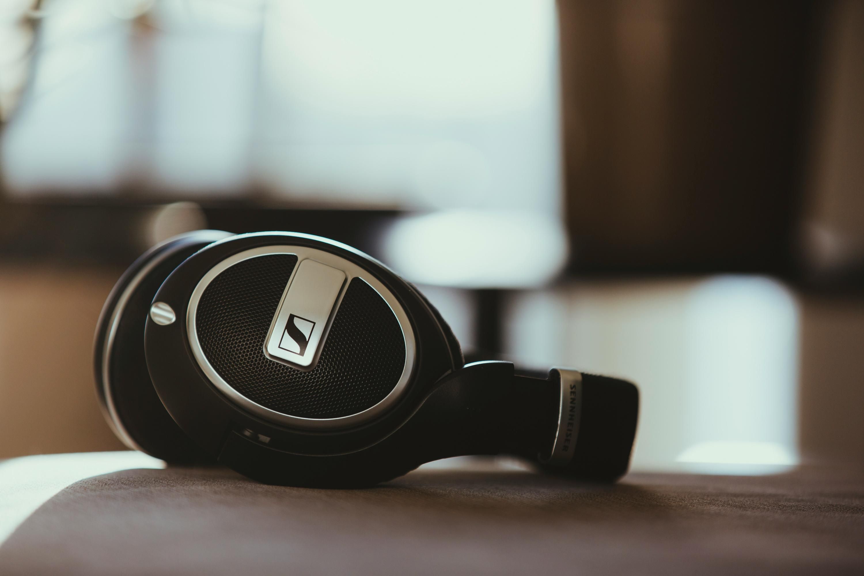 Три проблеми навушників Sennheiser, з якими найчастіше стикаються власники - Техно Три проблеми навушників Sennheiser, з якими найчастіше стикаються власники - Техно