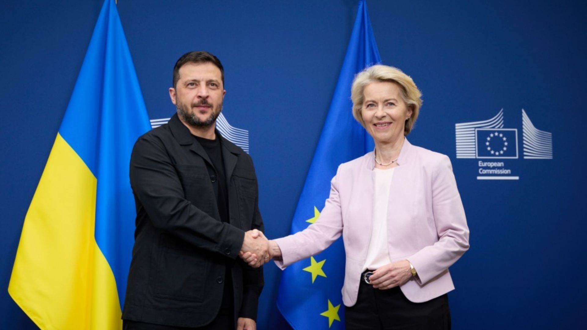 Єврокомісія в День Незалежності схвалила 6,1 мільярда євро на ППО та ракети для України