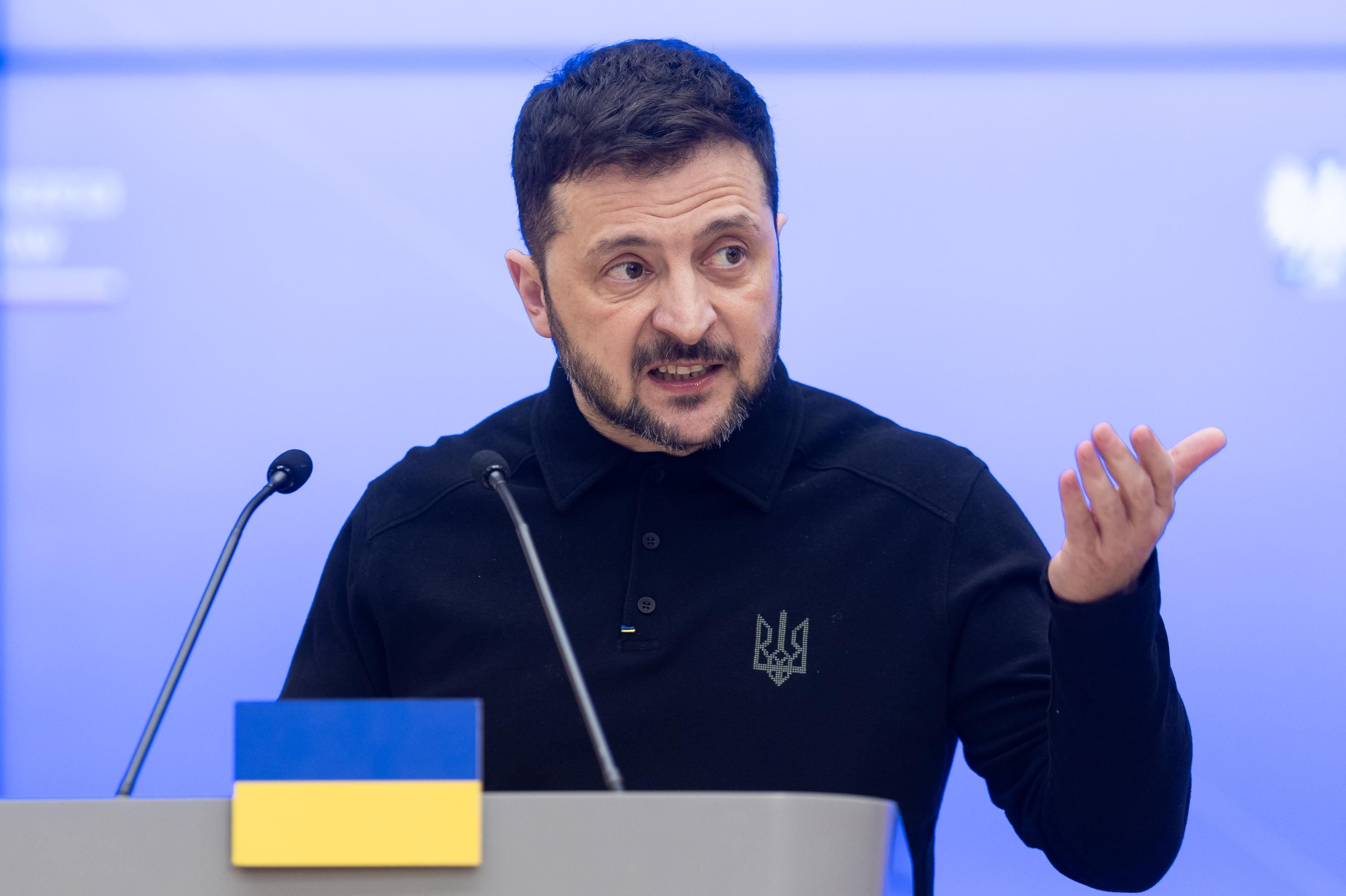 "Свого не даруємо": Зеленський жорстко відповів на вимоги віддати Донбас Росії