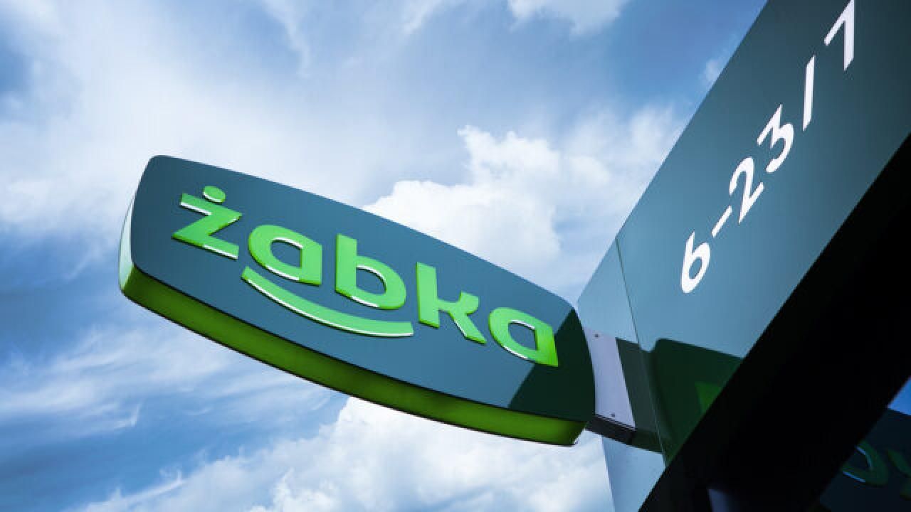 Żabka продается в Польше Żabka продается в Польше