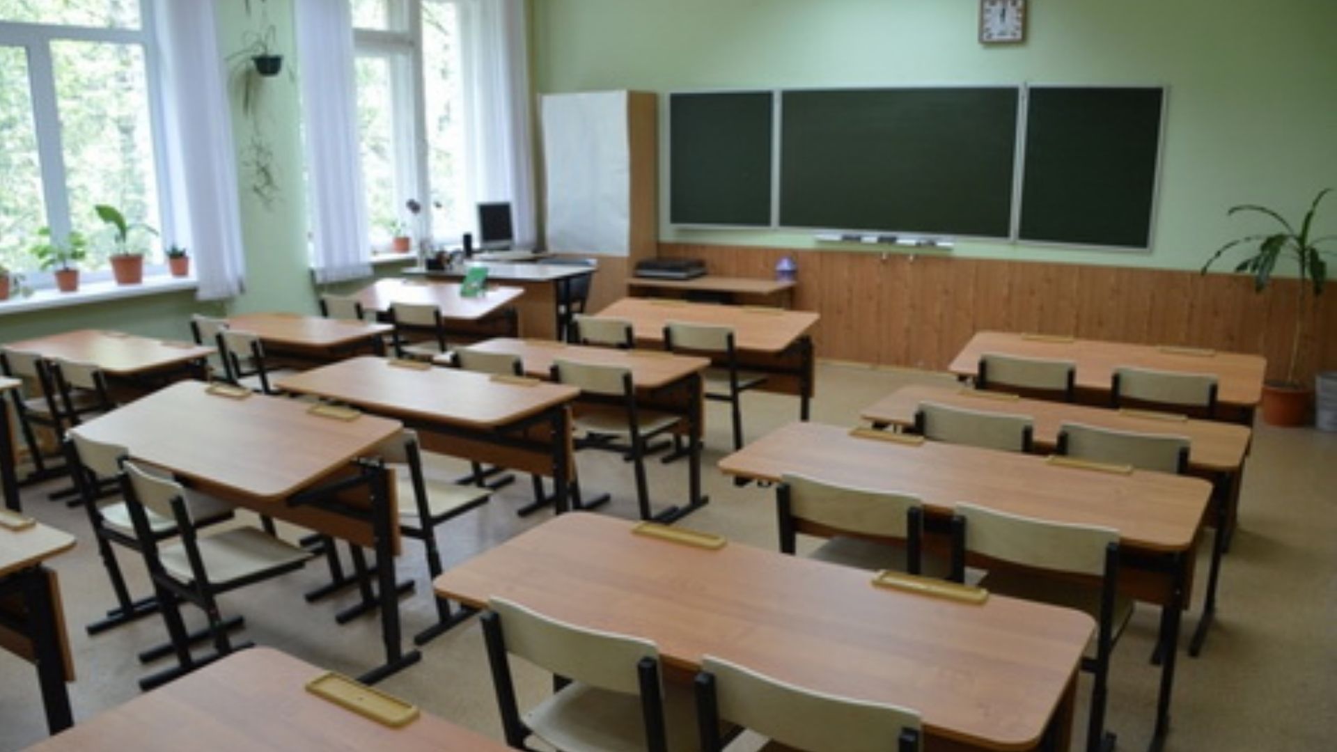 Уряд спрямував 76,9 мільйона гривень на енергостійкість закладів освіти - 24 Канал Уряд спрямував 76,9 мільйона гривень на енергостійкість закладів освіти - 24 Канал