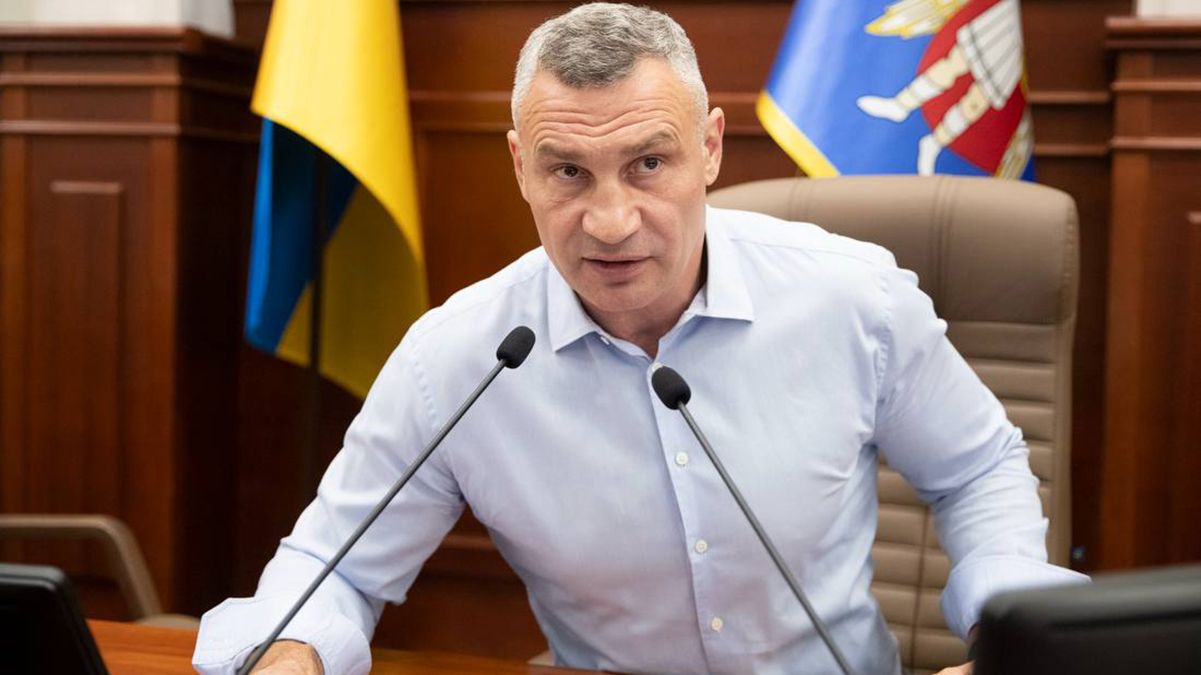 Рада оборони Києва готує зміни щодо безпеки та правил проїзду по мостах під час тривог, – Кличко Рада оборони Києва готує зміни щодо безпеки та правил проїзду по мостах під час тривог, – Кличко
