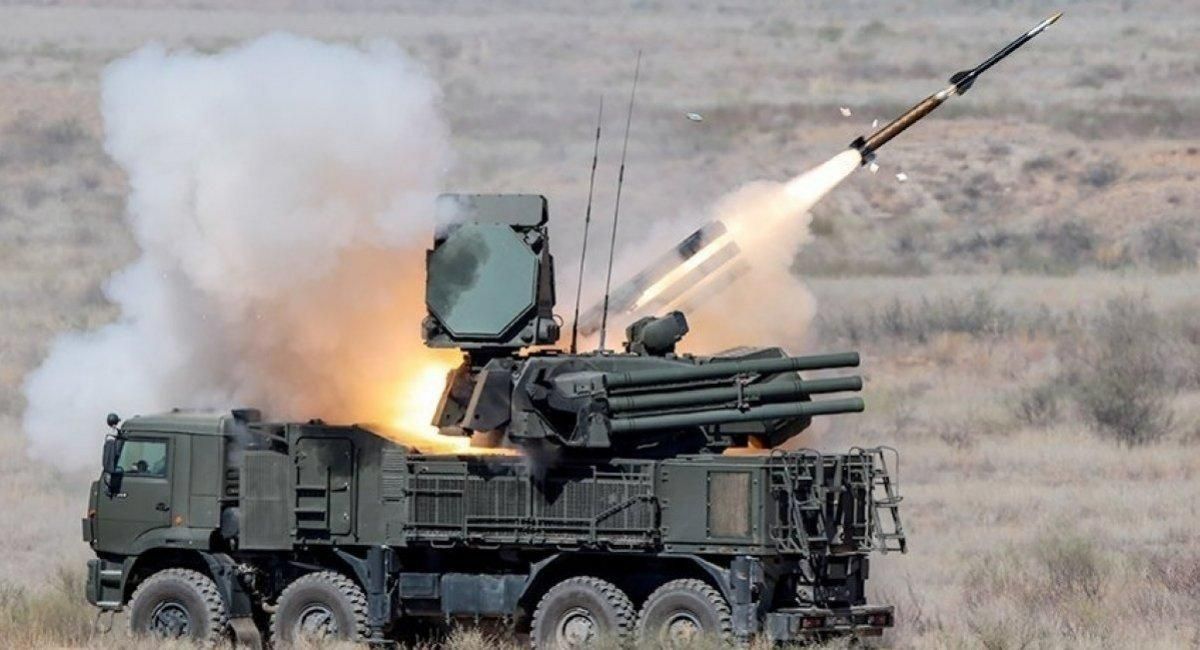 Ураження ЗРГК Панцирь-С1 українськими дронами FP-1 та Рубака детальний аналіз Ураження ЗРГК Панцирь-С1 українськими дронами FP-1 та Рубака детальний аналіз