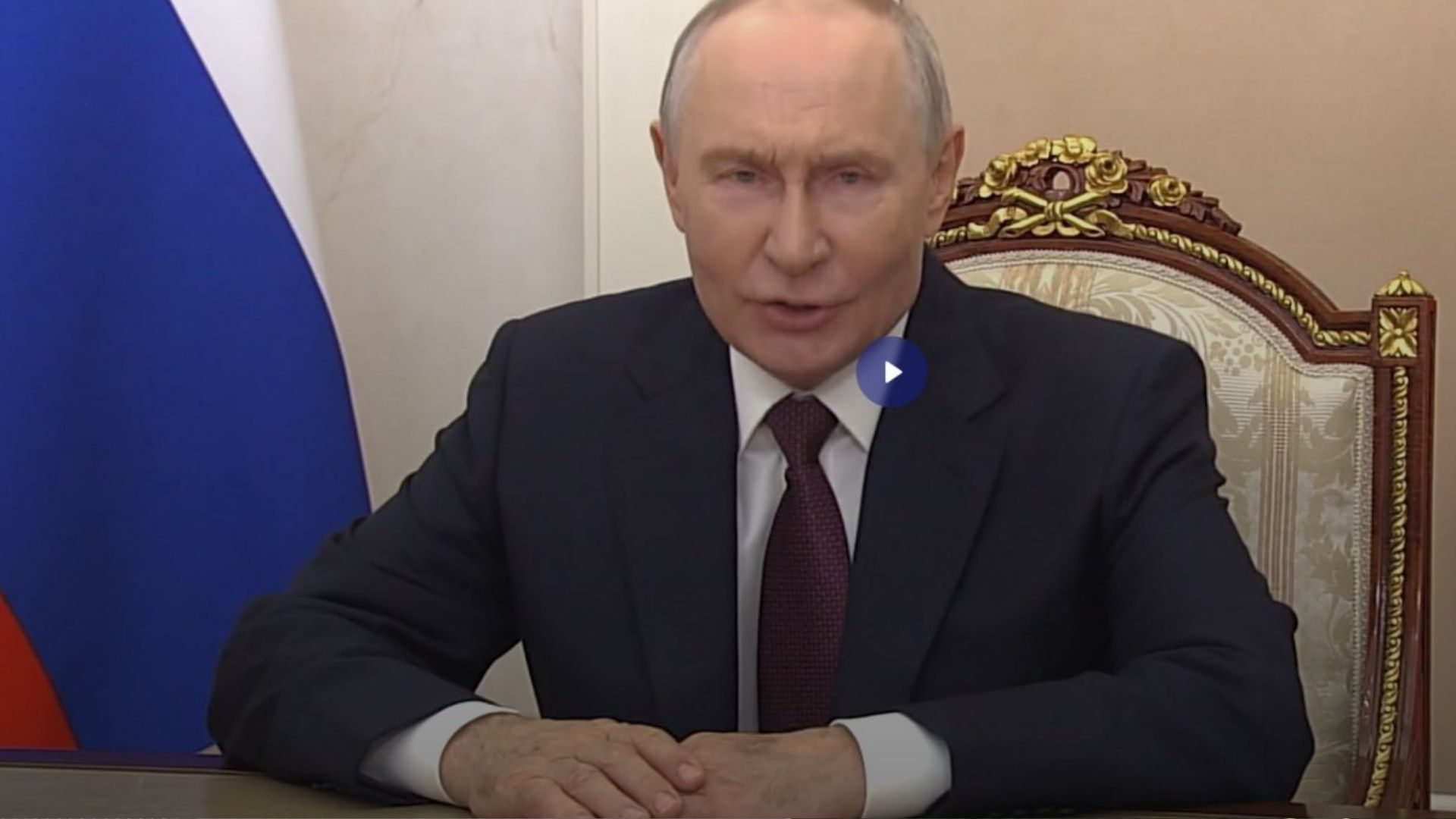 У привітанні з 1 вересня на руці Путіна помітили великий слід від ін'єкцій
