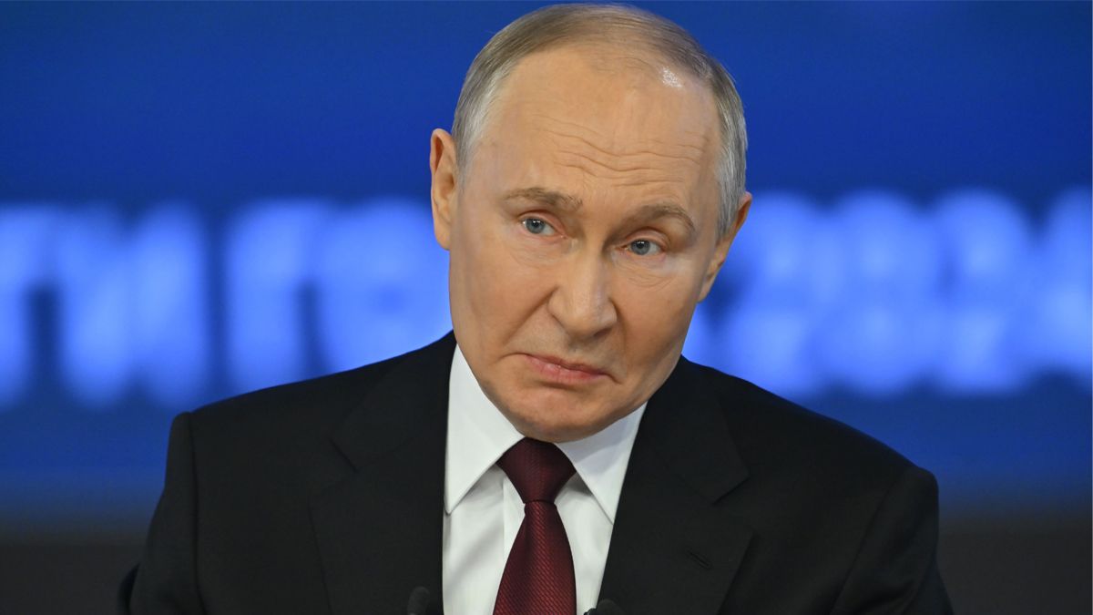 Боїться навіть власної тіні: Путін збільшив штат своєї охорони