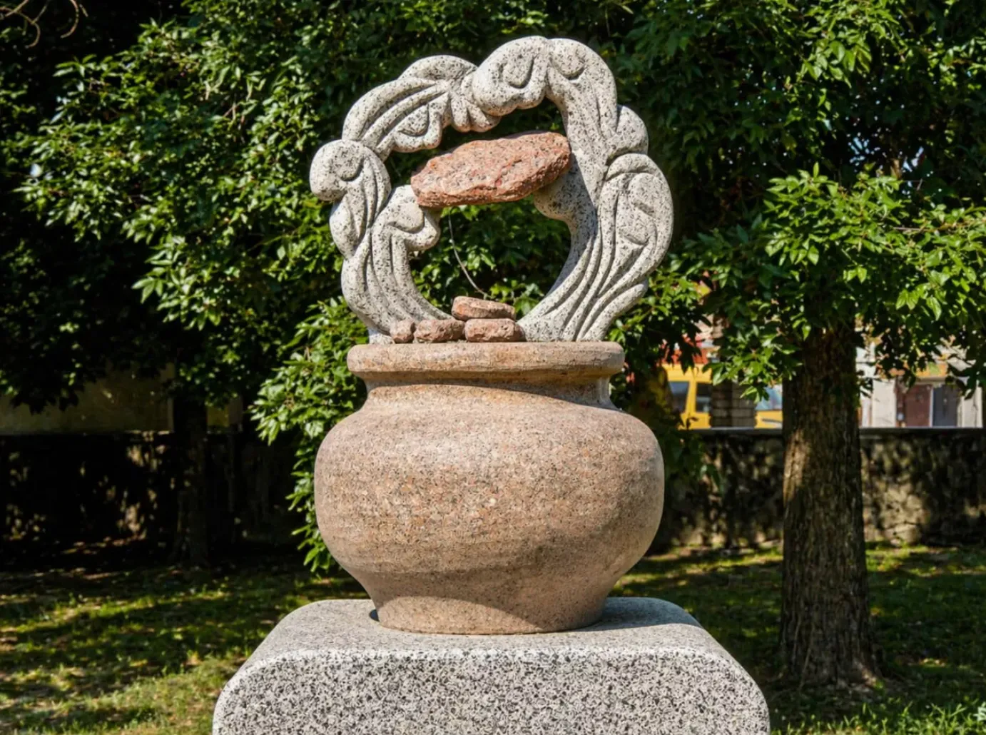 Пам'ятник Деруну у Коростені