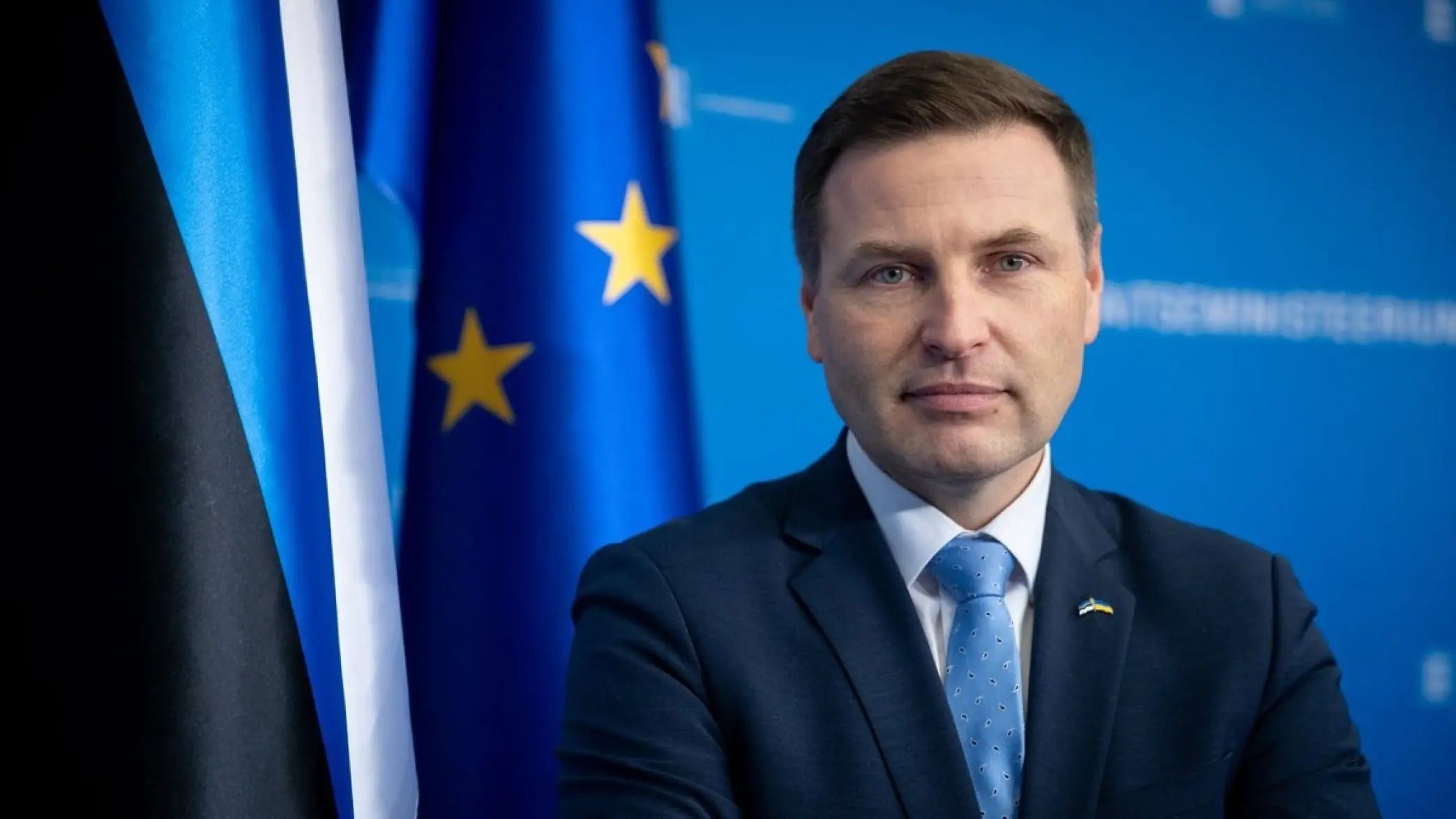 Міністр оборони Естонії йде у відставку через скандал із закупівлями снарядів Україні в Індії