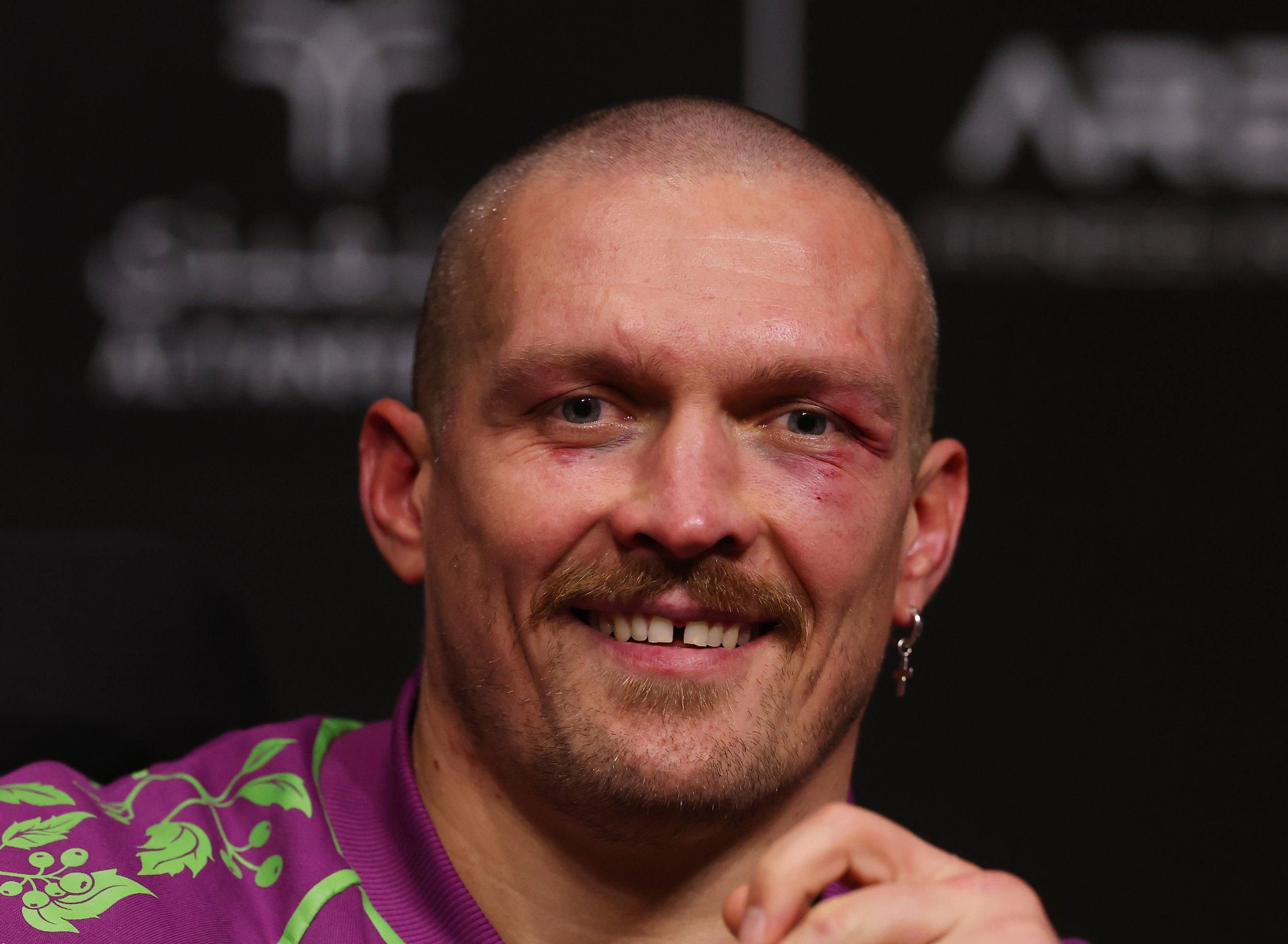 Усик дізнався нове місце у рейтингу WBO після відмови від титулу