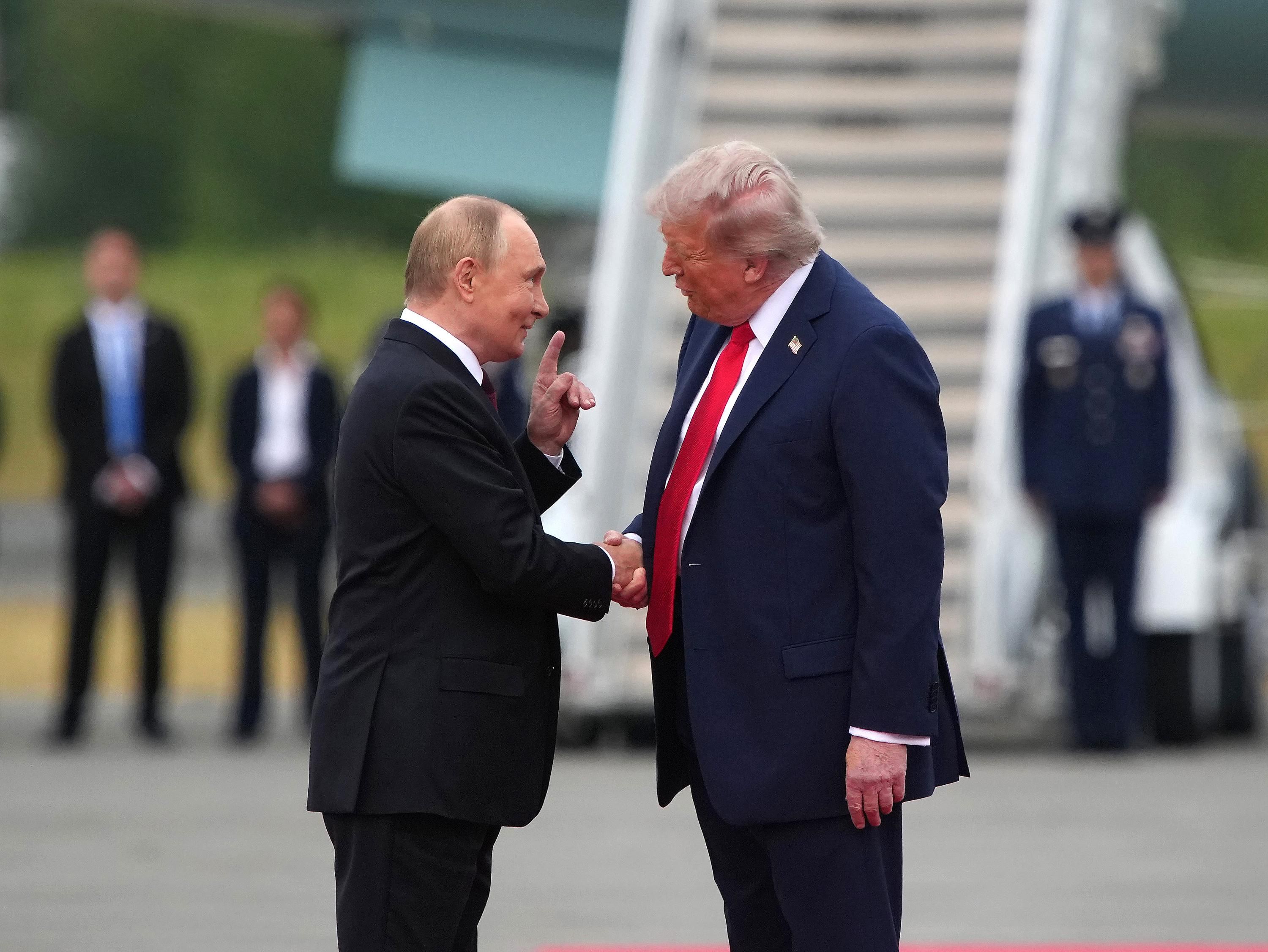 Трамп ищет пути сотрудничества с Путиным: как ему в этом мешает Украина