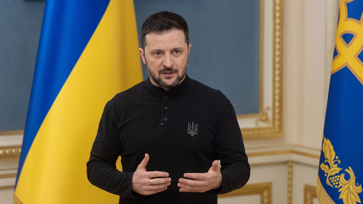Украина будет блокировать воздушное пространство РФ Украина будет блокировать воздушное пространство РФ