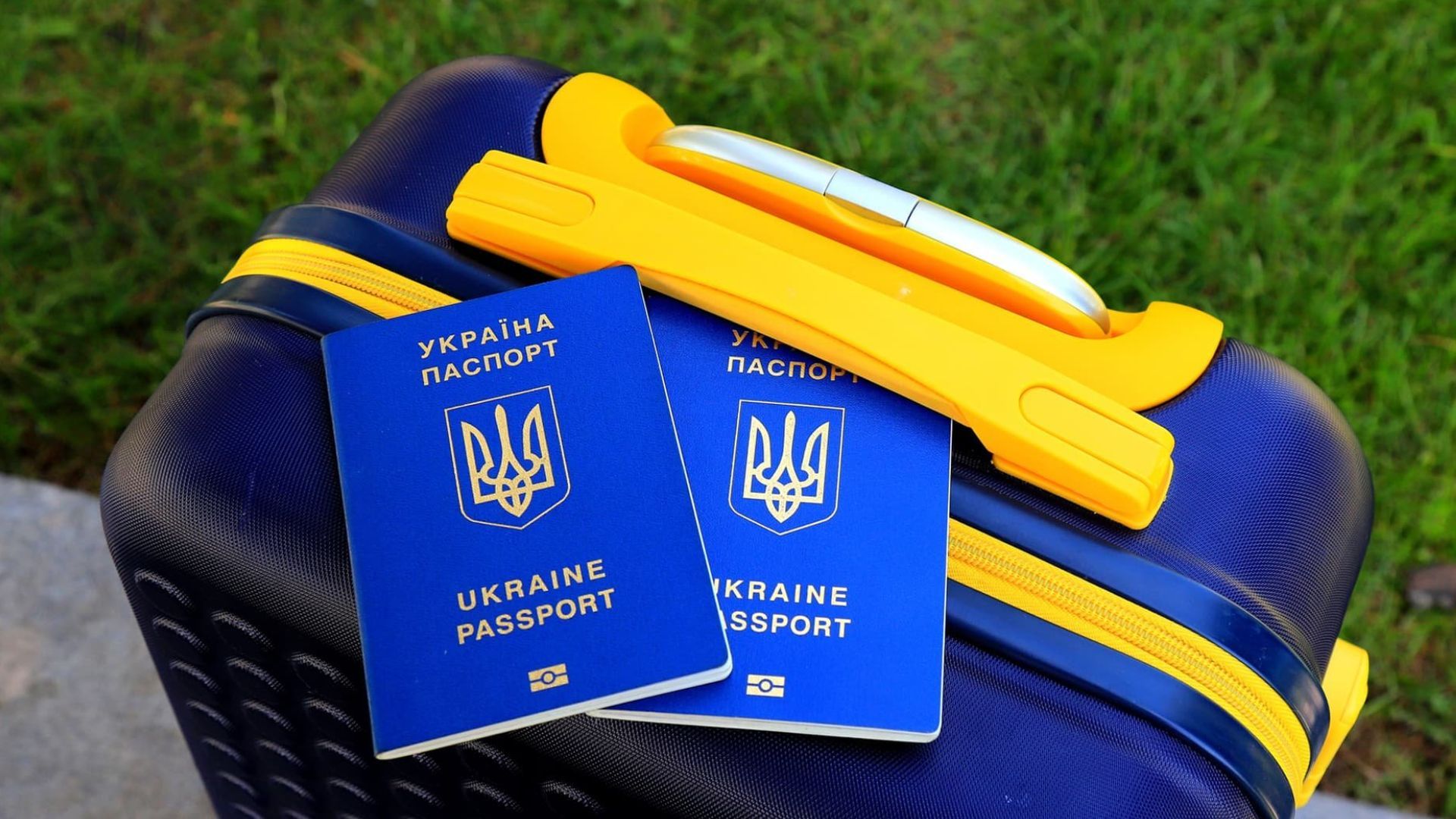 Майбутнє молодих українців: за яких підходів вони повернуться додому та не виїжджатимуть