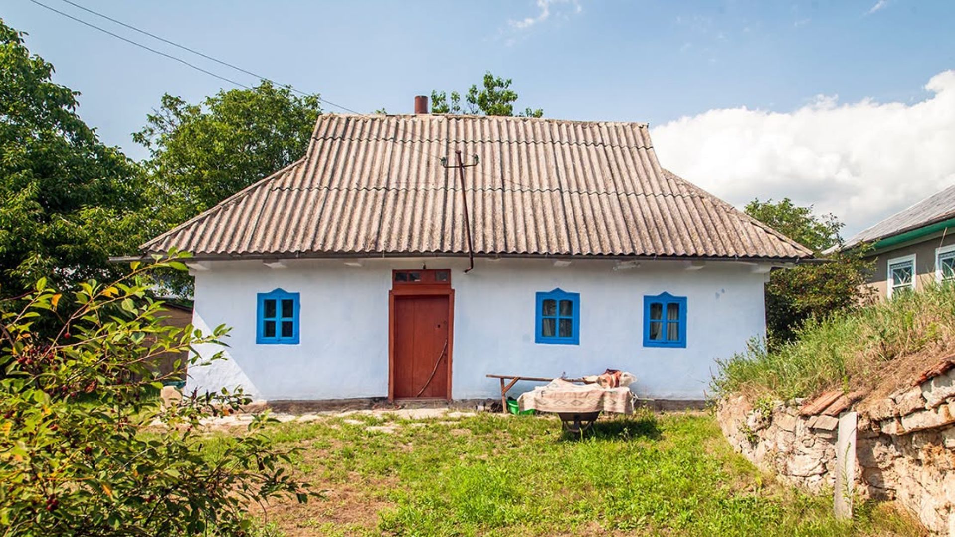 В Хмельницкой области сохранился аутентичный украинский дом