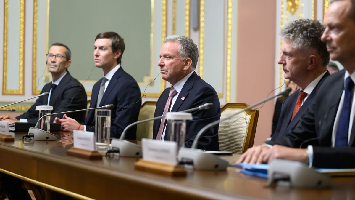 Є нові ідеї для миру: ексклюзивні деталі першого візиту Віткоффа і Кушнера до Києва