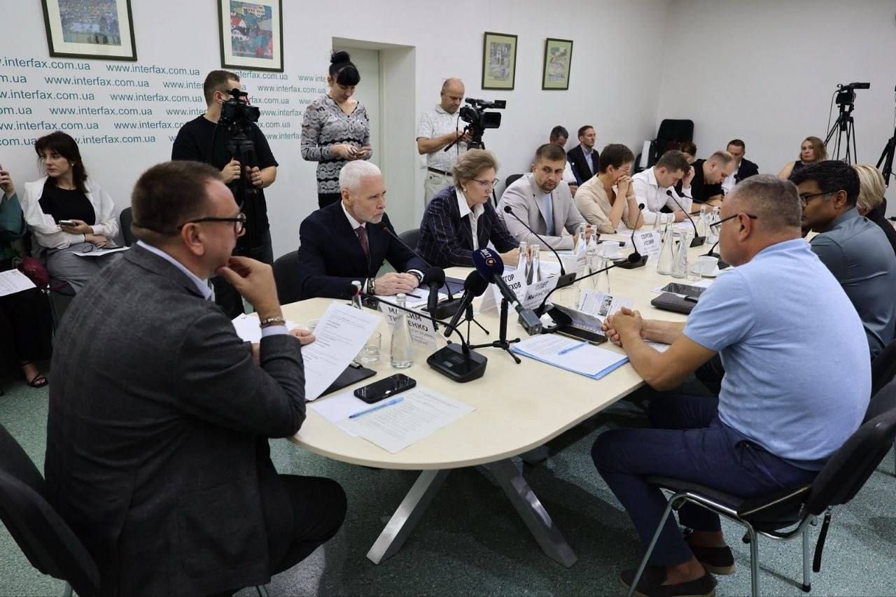 Терехов запропонував конкретні шляхи, як зробити ліки й продукти більш доступними для українців Терехов запропонував конкретні шляхи, як зробити ліки й продукти більш доступними для українців