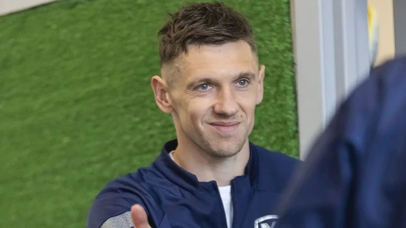 Як виглядає Денис Гармаш після мобілізації в ЗСУ
