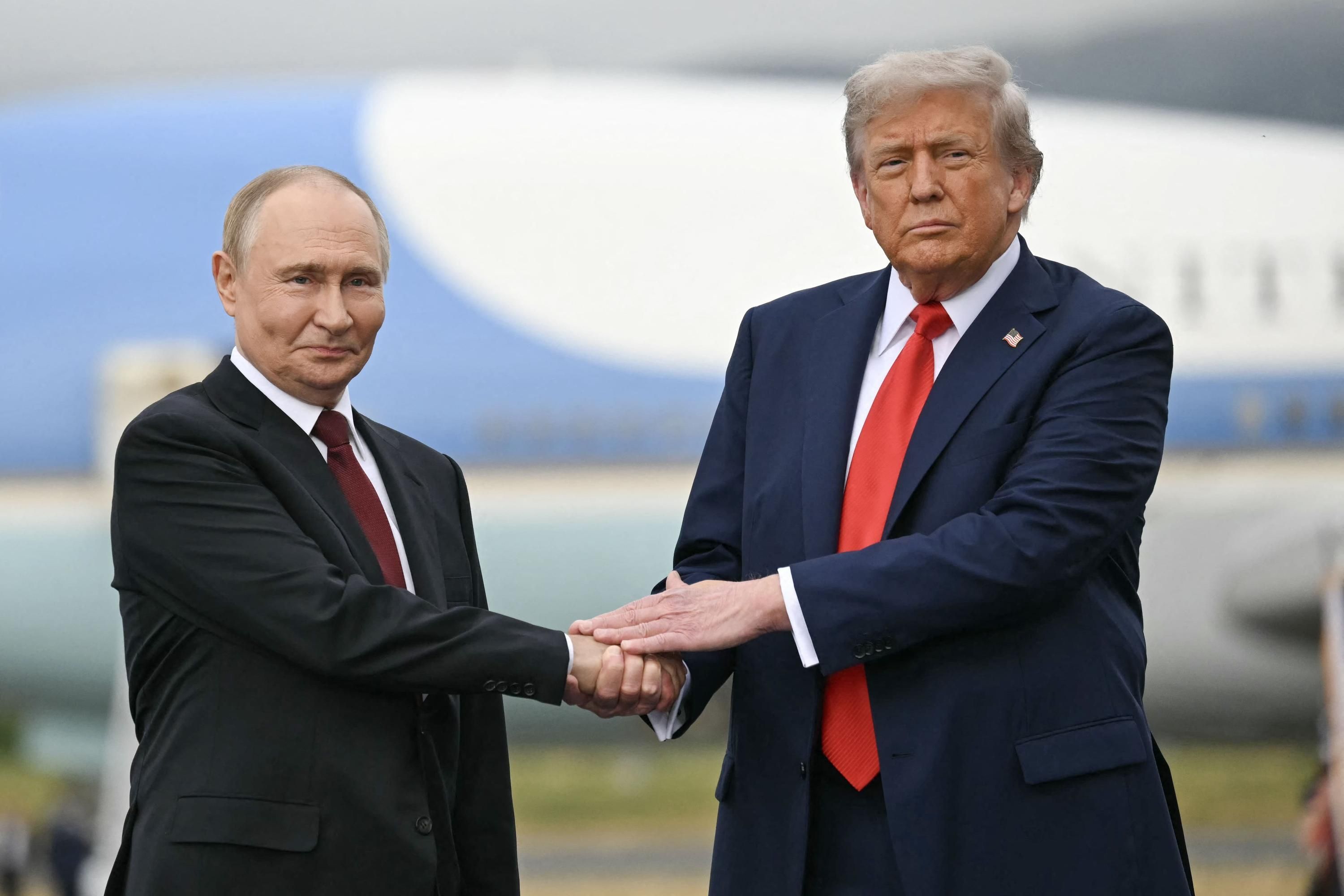 Розмова Трампа і Путіна Розмова Трампа і Путіна