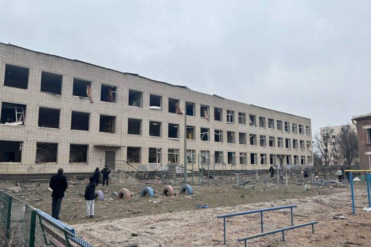Відновлення пошкоджених закладів освіти