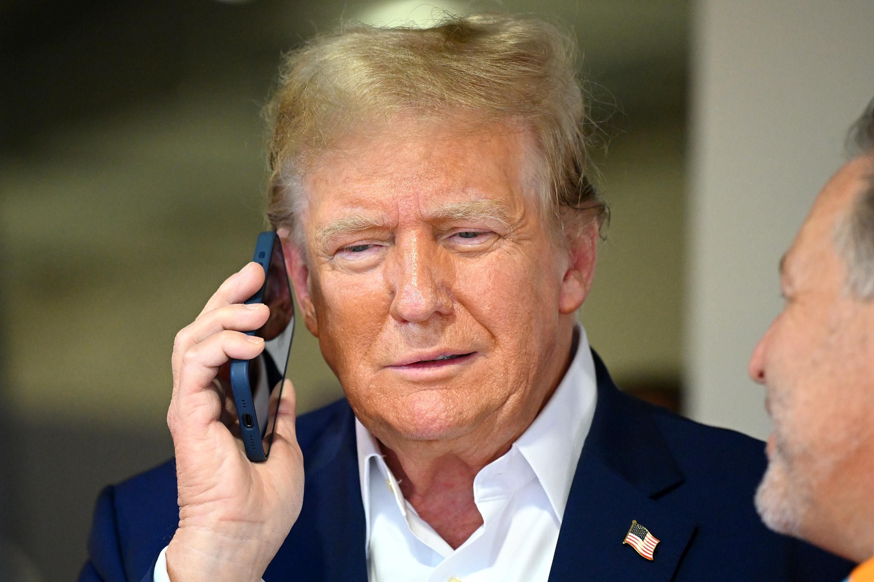 Президент США Дональд Трамп може залучити нового перемовника Президент США Дональд Трамп може залучити нового перемовника