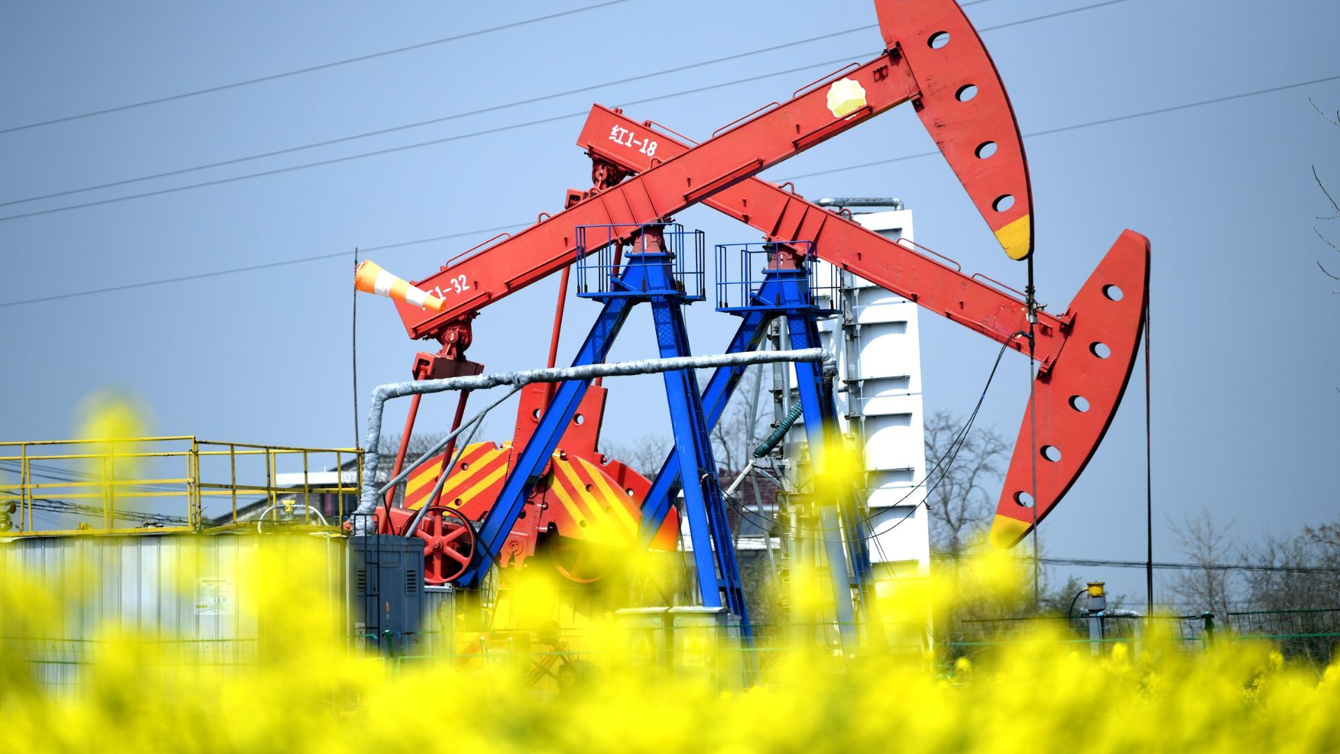 Під загрозою частина світового постачання: ціни на нафту знову пішли вгору