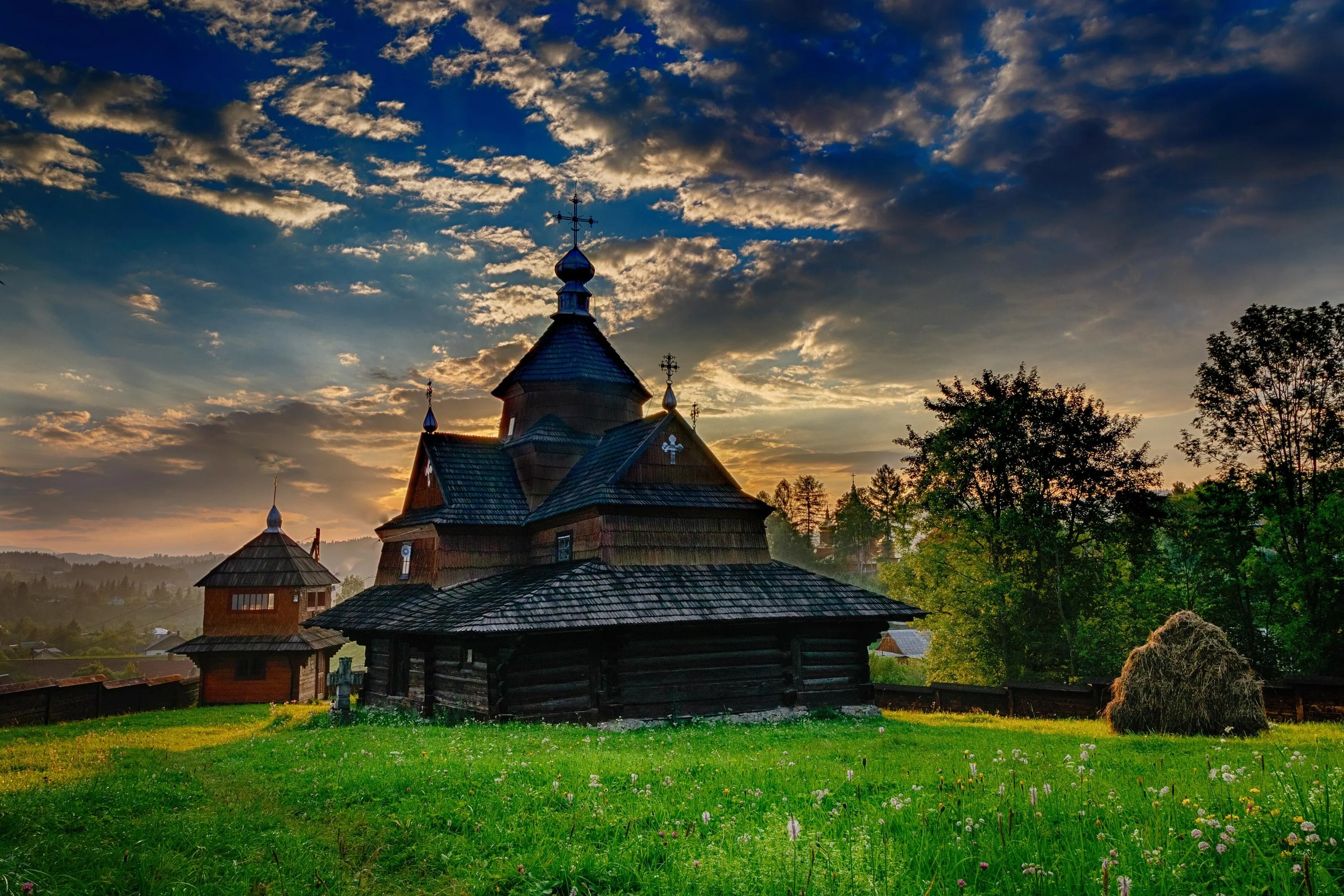 Церква Різдва Богородиці / фото Сергія Гамзіна