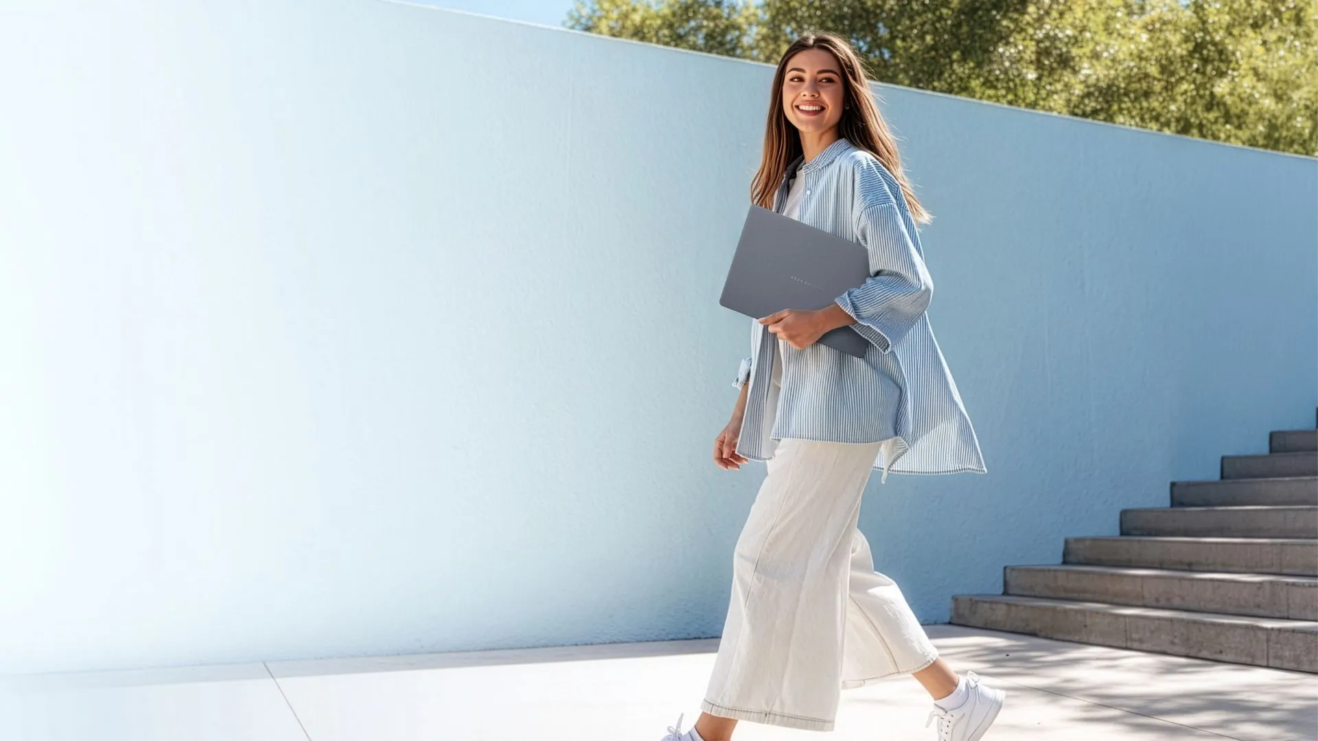 Ноутбук Zenbook 14 має менше вагу