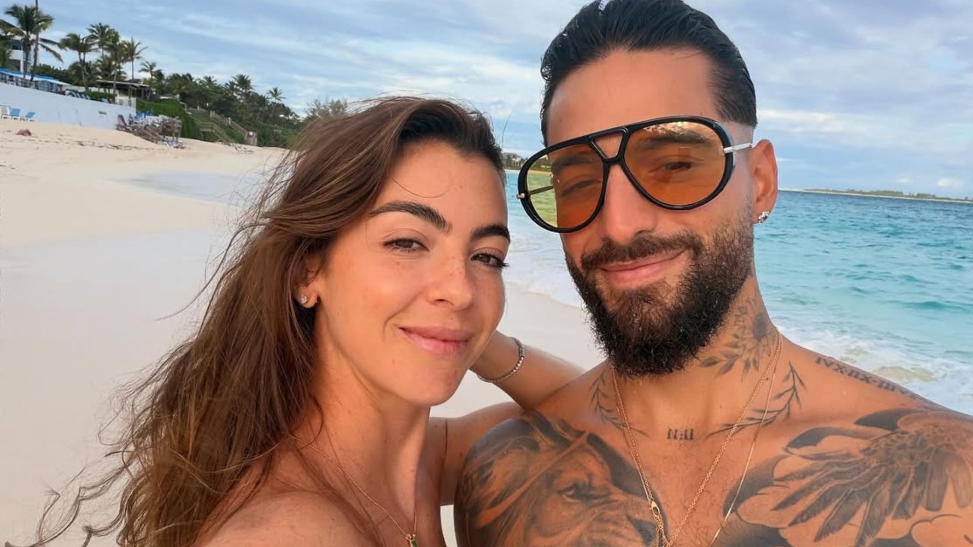 Колумбійський співак Maluma вдруге став батьком і показав фото новонародженого сина