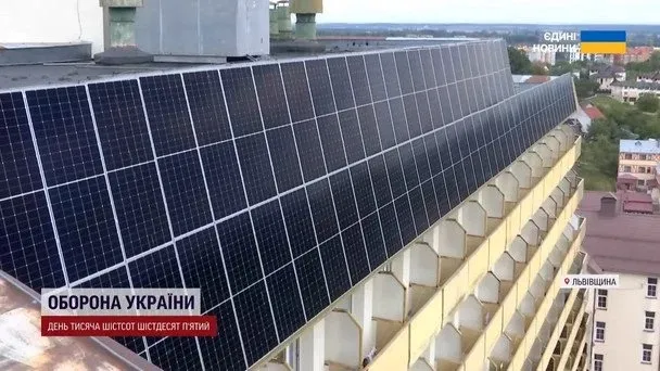 Багато готелів використовують сонячні панелі / фото ТСН Багато готелів використовують сонячні панелі / фото ТСН