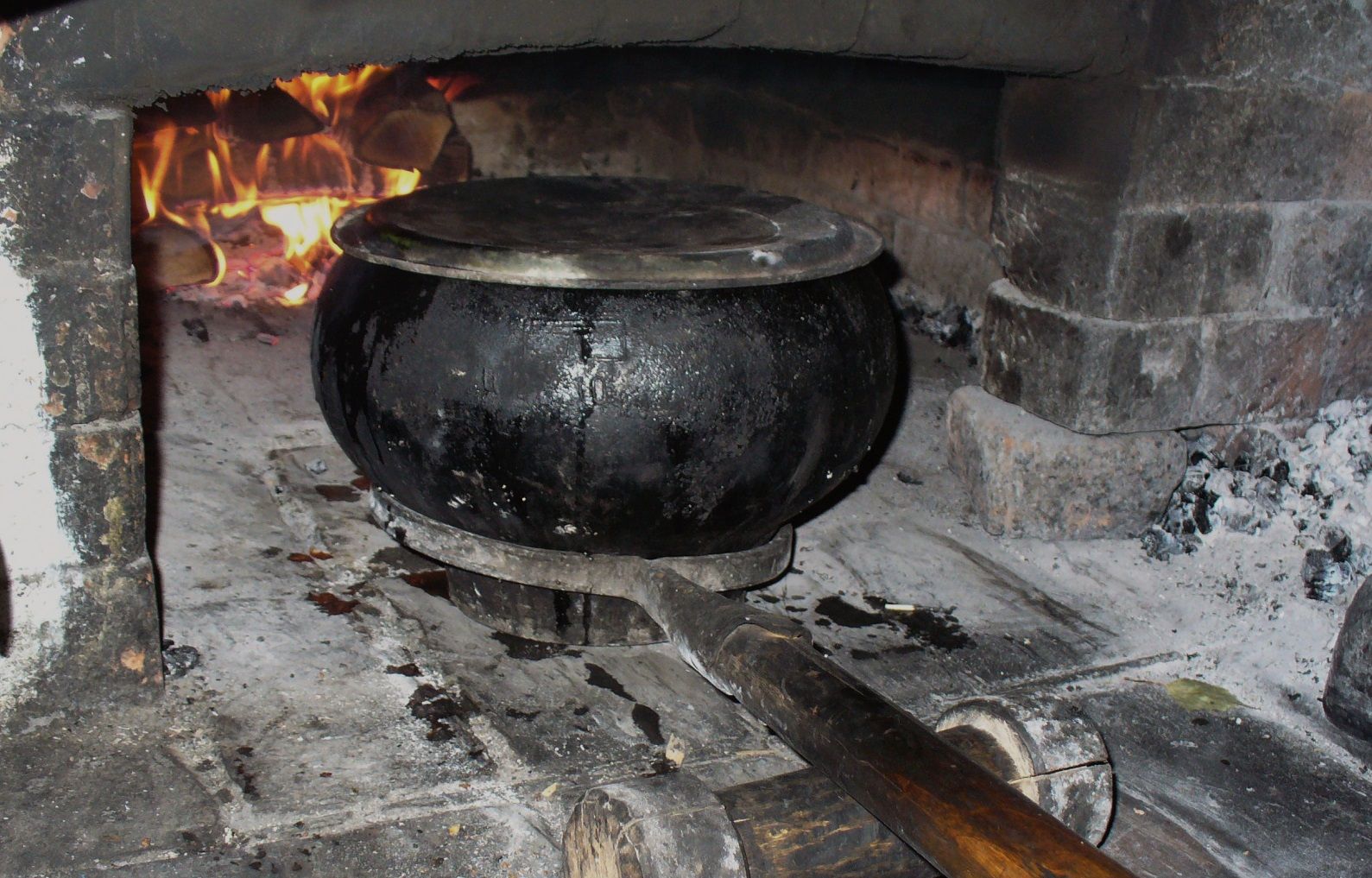 Що таке рогач і для чого потрібен