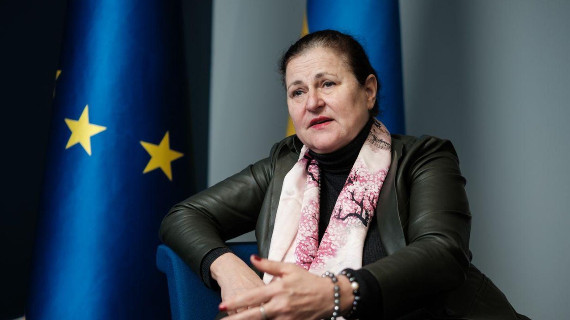 "Київ став прифронтовим містом": посолка ЄС відреагувала на масований обстріл України - 24 Канал