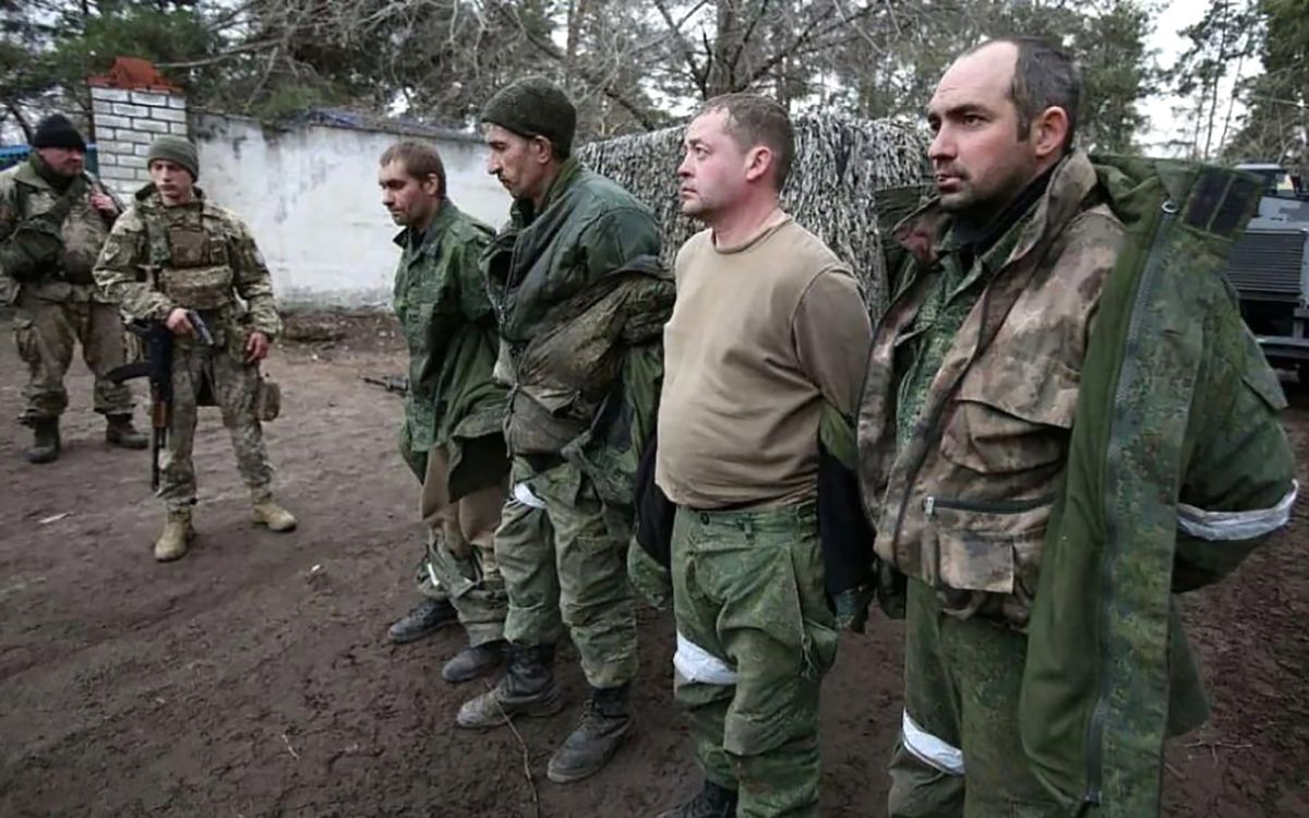 Російські військовополонені
