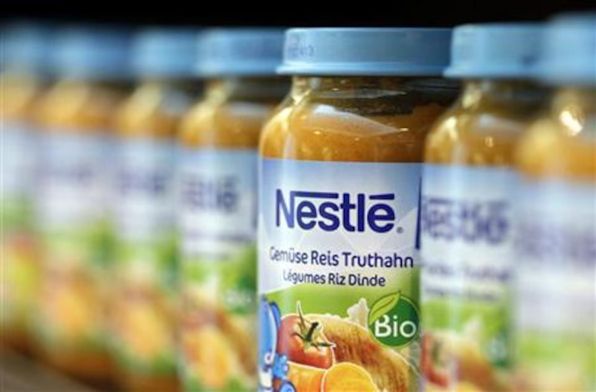 Nestle буде захищатися: компанія відреагувала на викрадення бізнесу в Росії