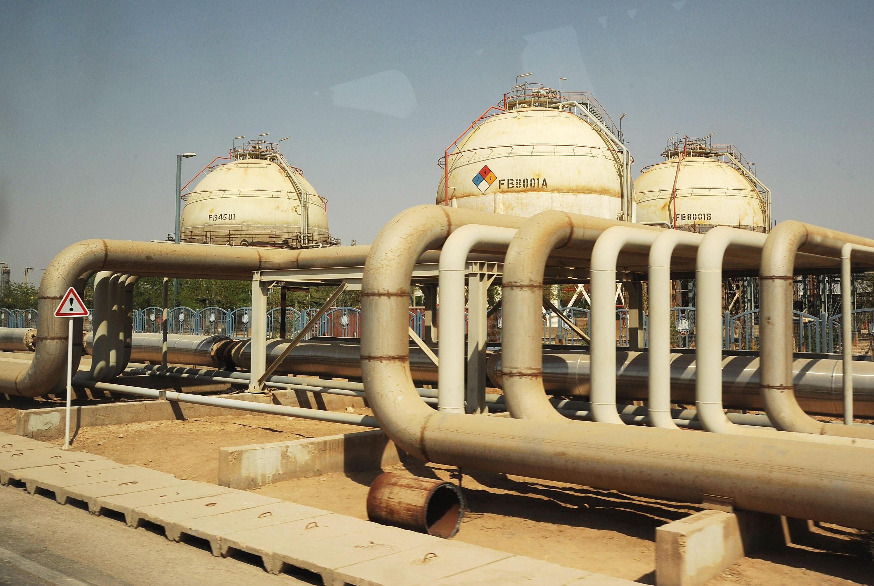 Нафтогаз підписав угоду про зберігання пального в Угорщині