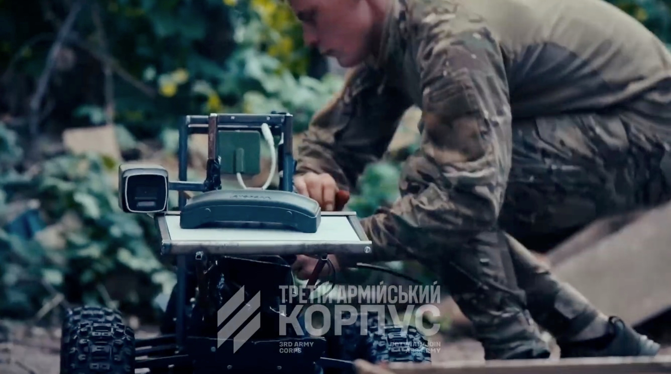 Роботи замість піхоти: Третій корпус десантував НРК у тил окупантів на Донеччині