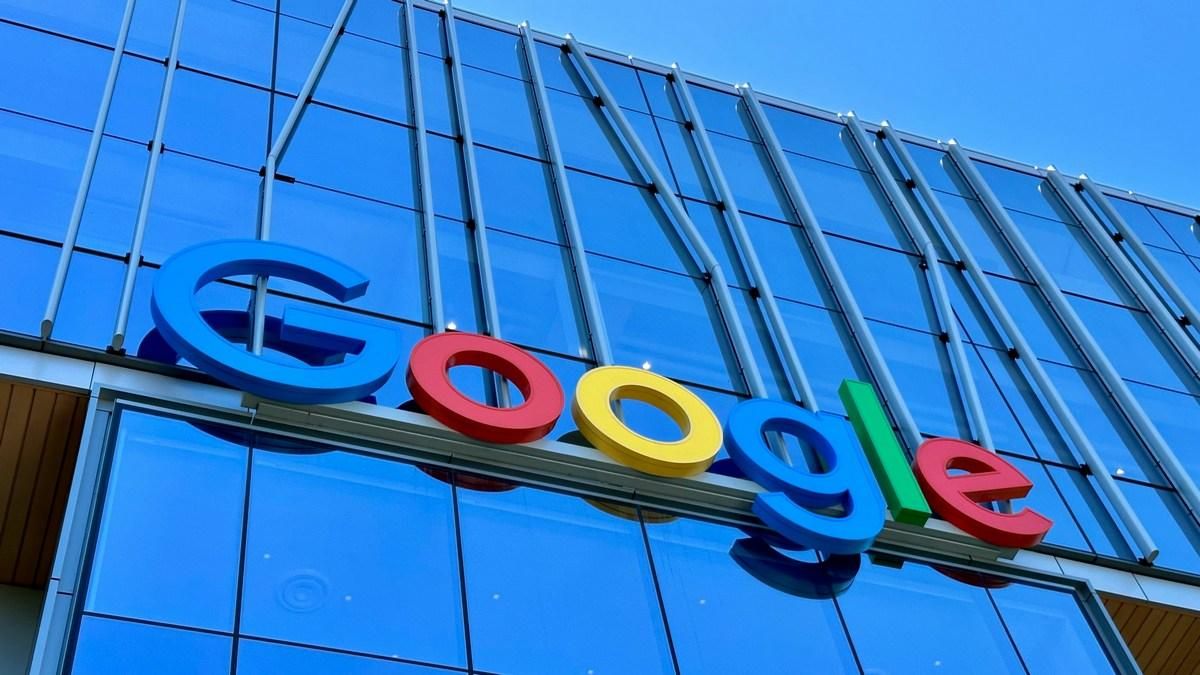 Google оштрафовали на 403 миллиона евро: что снова натворила корпорация