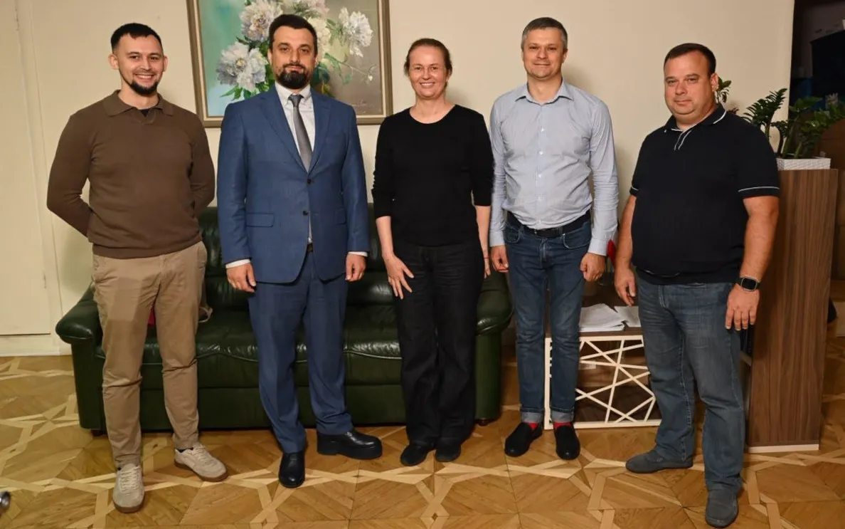 ПриватБанк і ДМСУ підписали договір про перевірку докуметів під час відкриття рахунків 