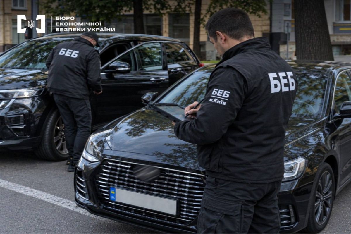 Подержанные автомобили из Кореи продавали с уклонением от уплаты налогов Подержанные автомобили из Кореи продавали с уклонением от уплаты налогов