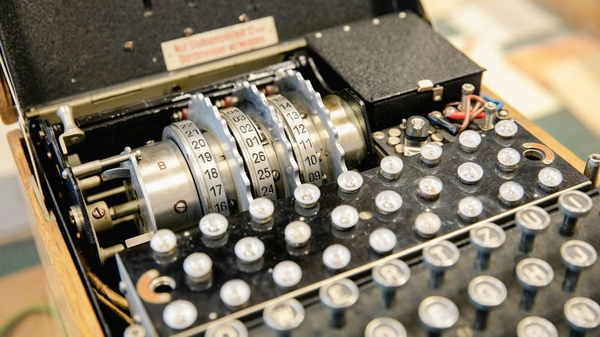 GPT-6 Astra розшифрував 80-річне зашифроване повідомлення Enigma GPT-6 Astra розшифрував 80-річне зашифроване повідомлення Enigma
