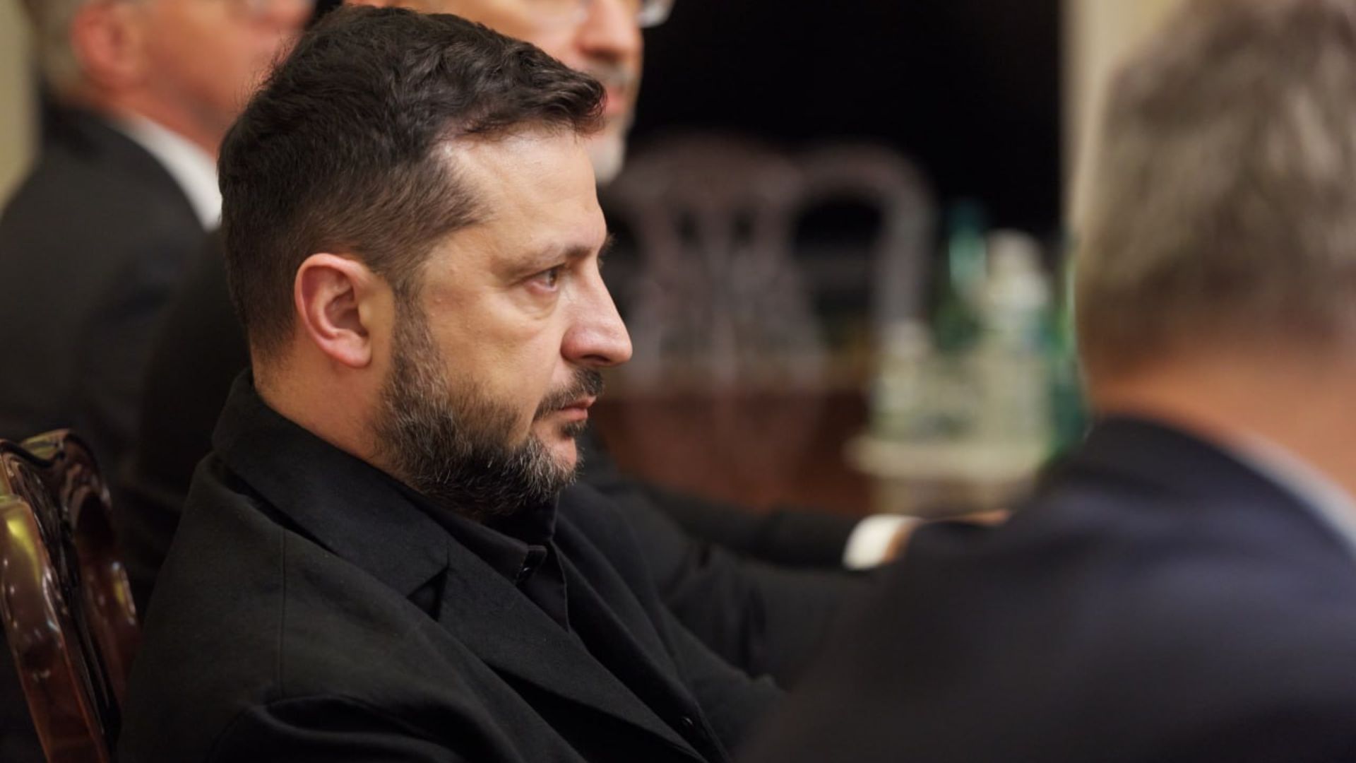 Шоковані цим злом, – Зеленський про різанину за участю українця у польському монастирі