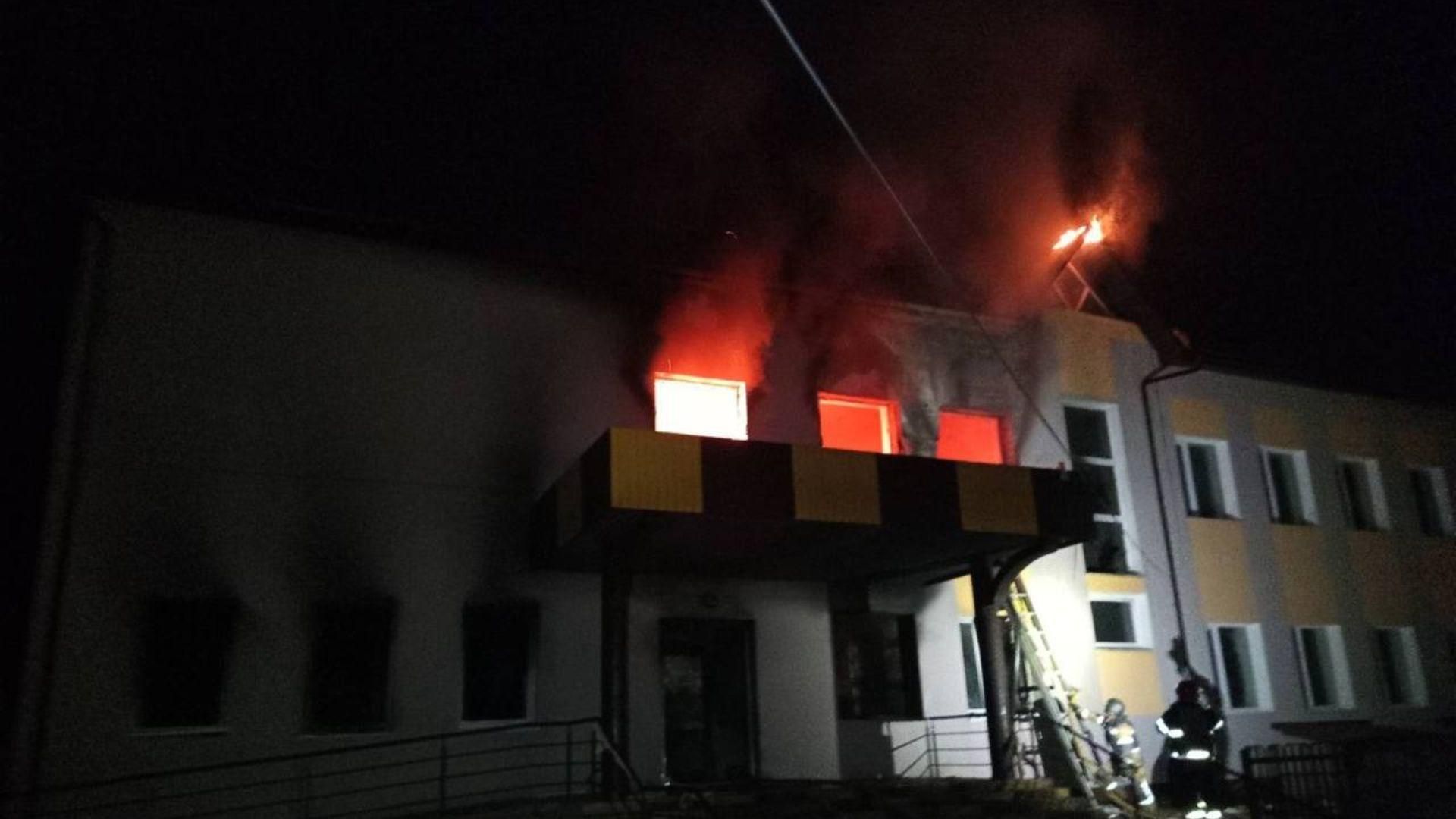 Пожежа після атаки на Київщину Пожежа після атаки на Київщину