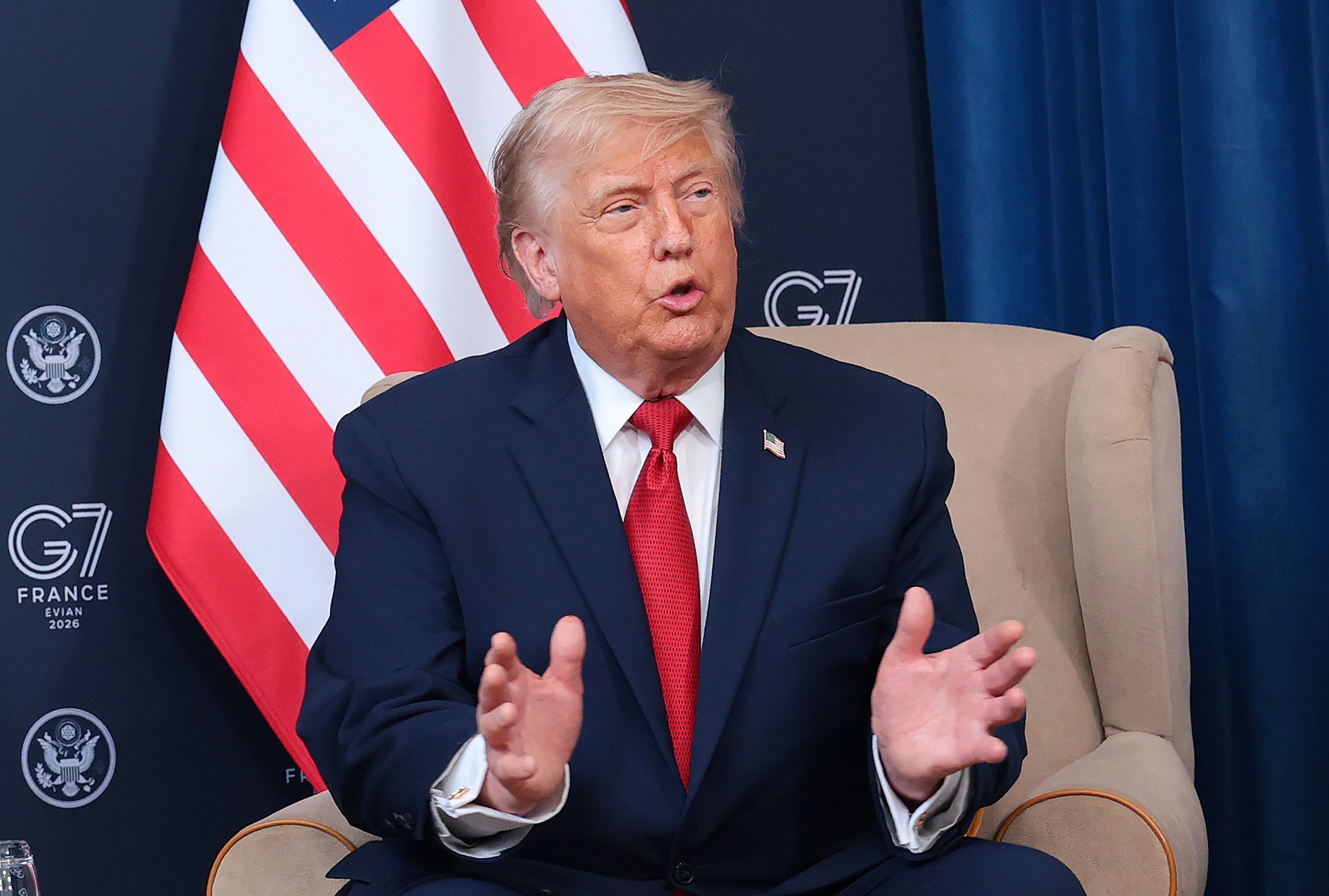 Трамп закликав Зеленського і Путіна домовитися про закінчення війни Трамп закликав Зеленського і Путіна домовитися про закінчення війни