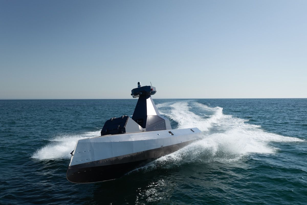 STARK представила Vanta 12: морський дрон несе 10 ударних БпЛА та 4 ракети Sea Venom - Military 24