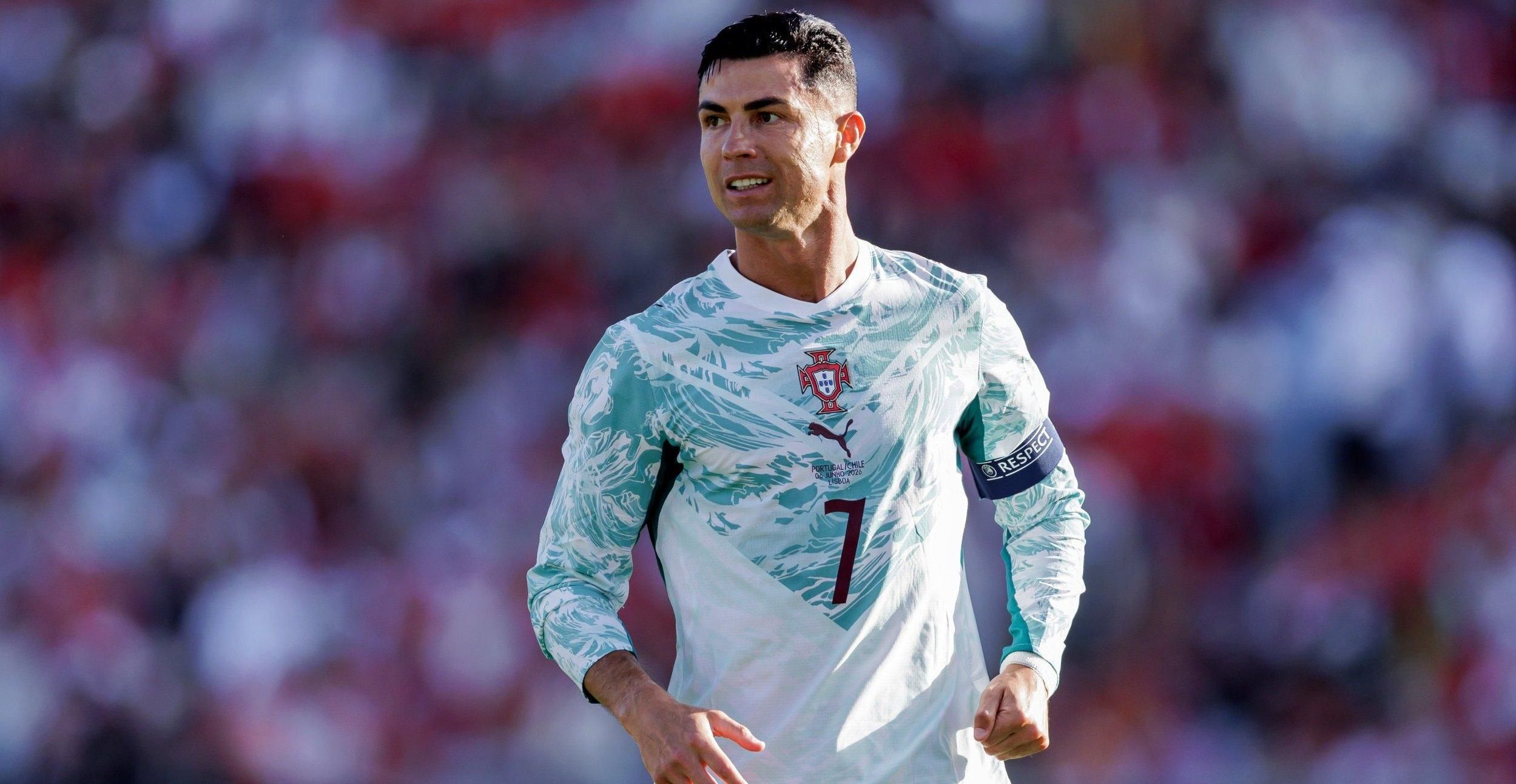 Криштиану Роналду не может найти общий язык с Жорже Жезушем