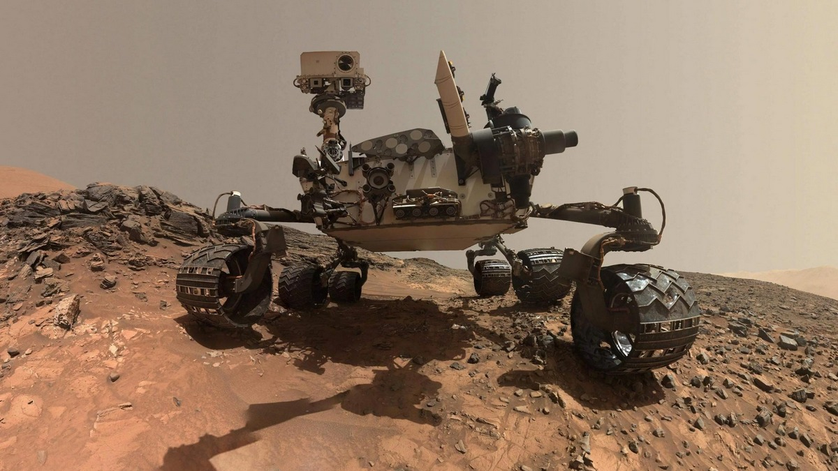 Curiosity святкує 5000 днів на Марсі новим знімком з Червоної планети
